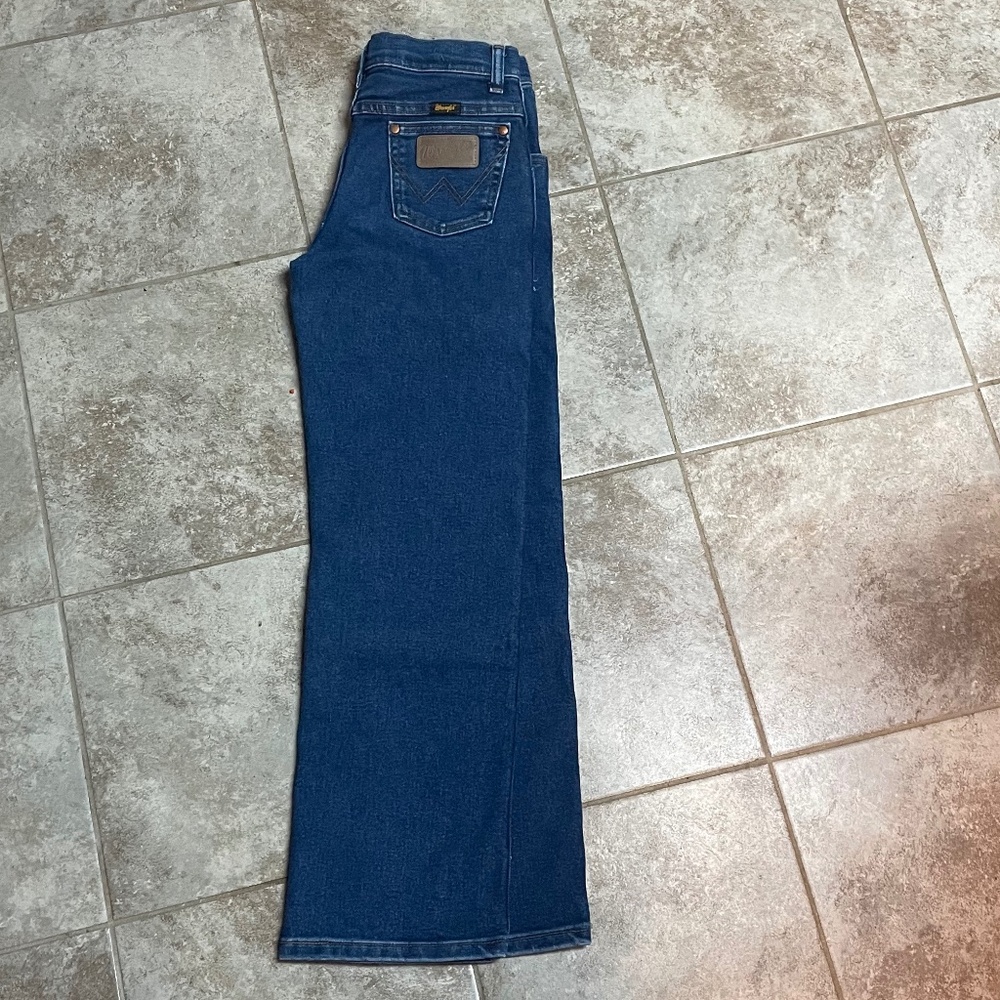 Boy's Size 12 Regular Wrangler Jeans